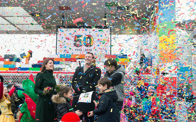 Księżna Marie i Książę Joachim z dziećmi na 50.urodzinach Parku Legoland w Billund