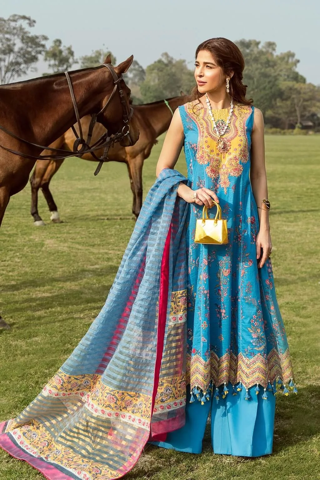 Saira Rizwan x Ittehad Textiles, Luxury Lawn '21 Saira Rizwan x Ittehad Textiles, Luxury Lawn '21