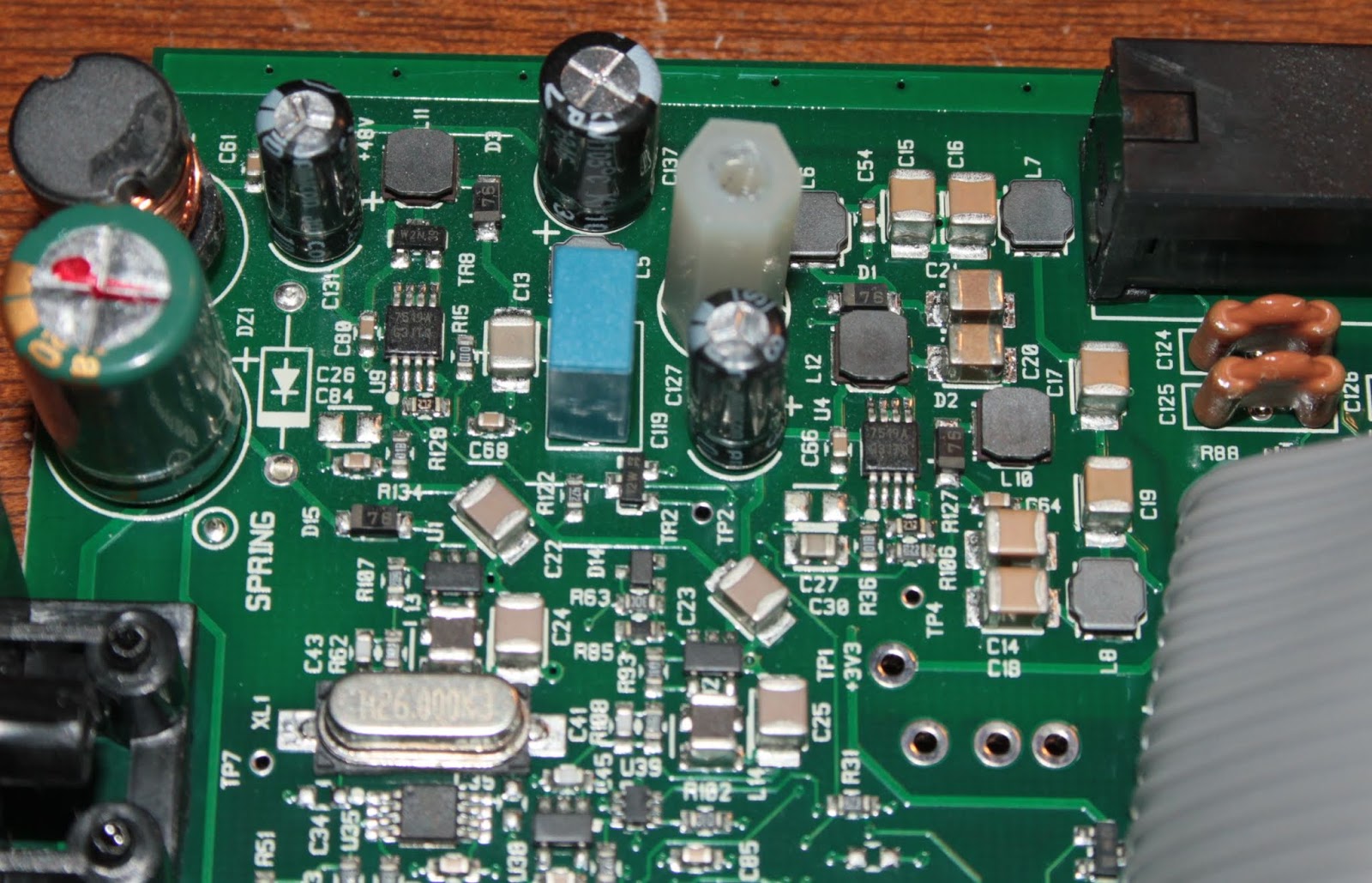 Khron's Cave: #55 Focusrite Scarlett 2i2 (1st gen) teardown & modding