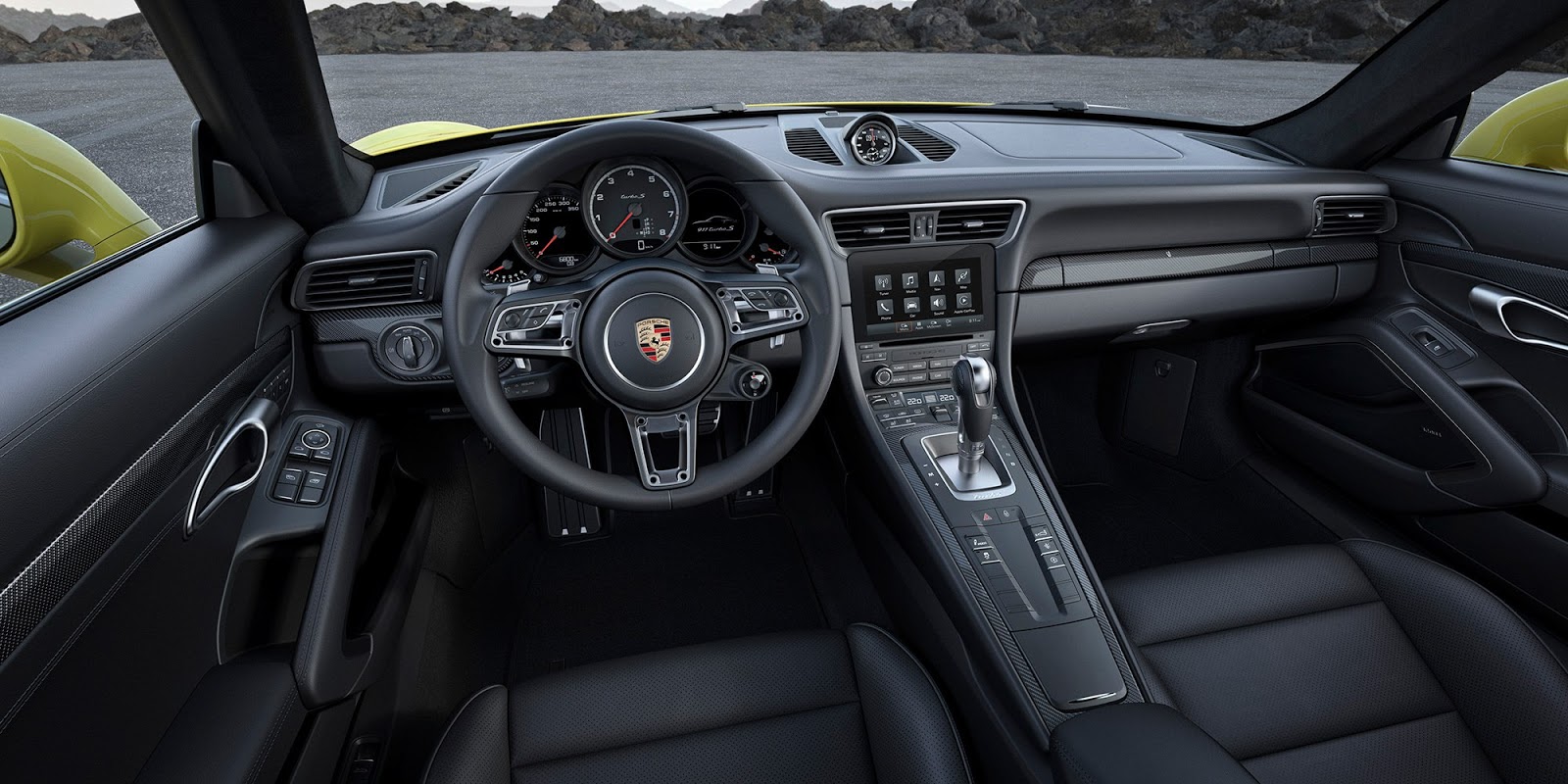 Порше 918 салон