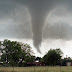 Tornados matam 2 pessoas em Oklahoma, nos Estados Unidos