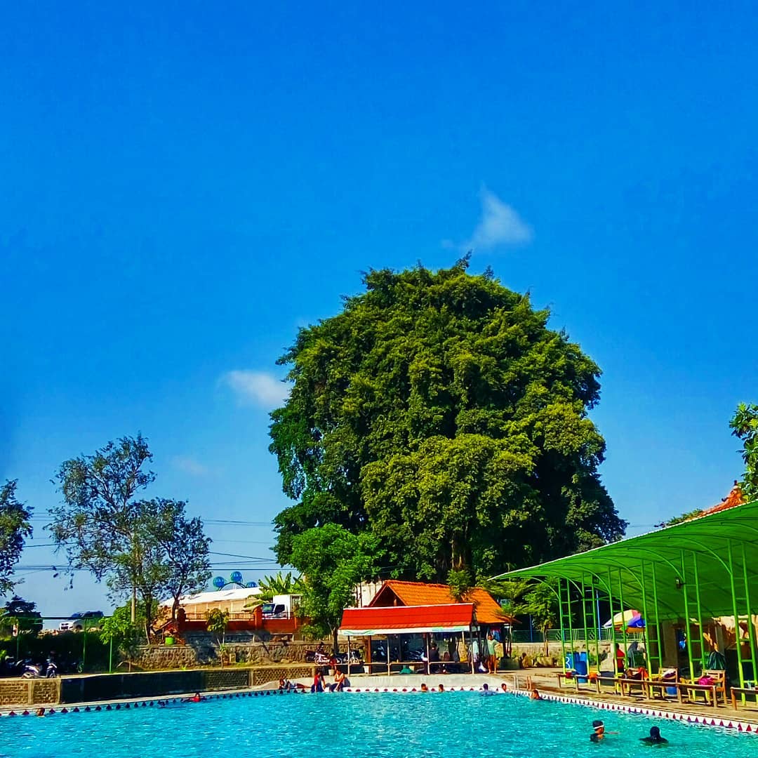 Umbul Pelem Kolam Renang Terbaru Di Klaten Yang Wajib Dikunjungi Wisata Mantap