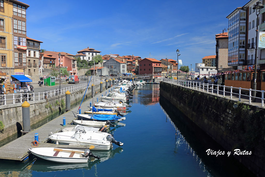 Puerto de Llanes