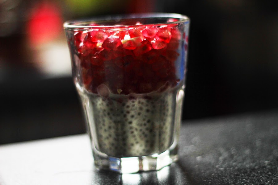 chia pudding cook with me monday food
