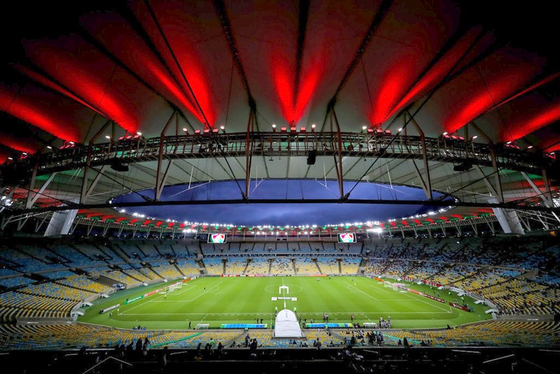 Fluminense tem prejuízo e não deve mais jogar no Maracanã. | Flamengo