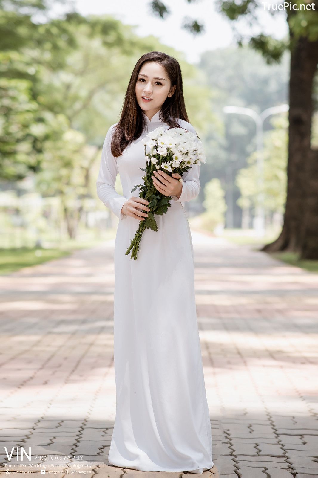 Image-Vietnamese-Beautiful-Girl-Ao-Dai-Vietnam-Traditional-Dress-by-VIN-Photo-3-TruePic.net- Picture-52