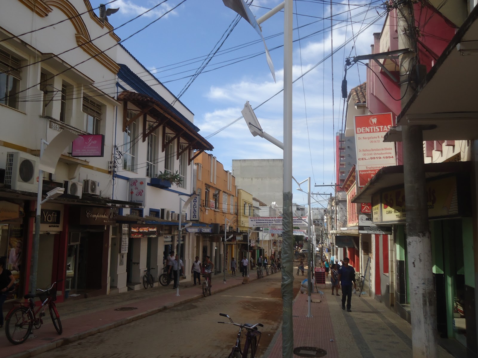CARANGOLAMG UMA LINDA CIDADE Obra do Calçadão de Carangola se