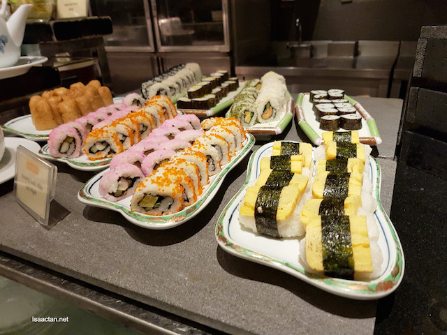 Japanese sushis are available too