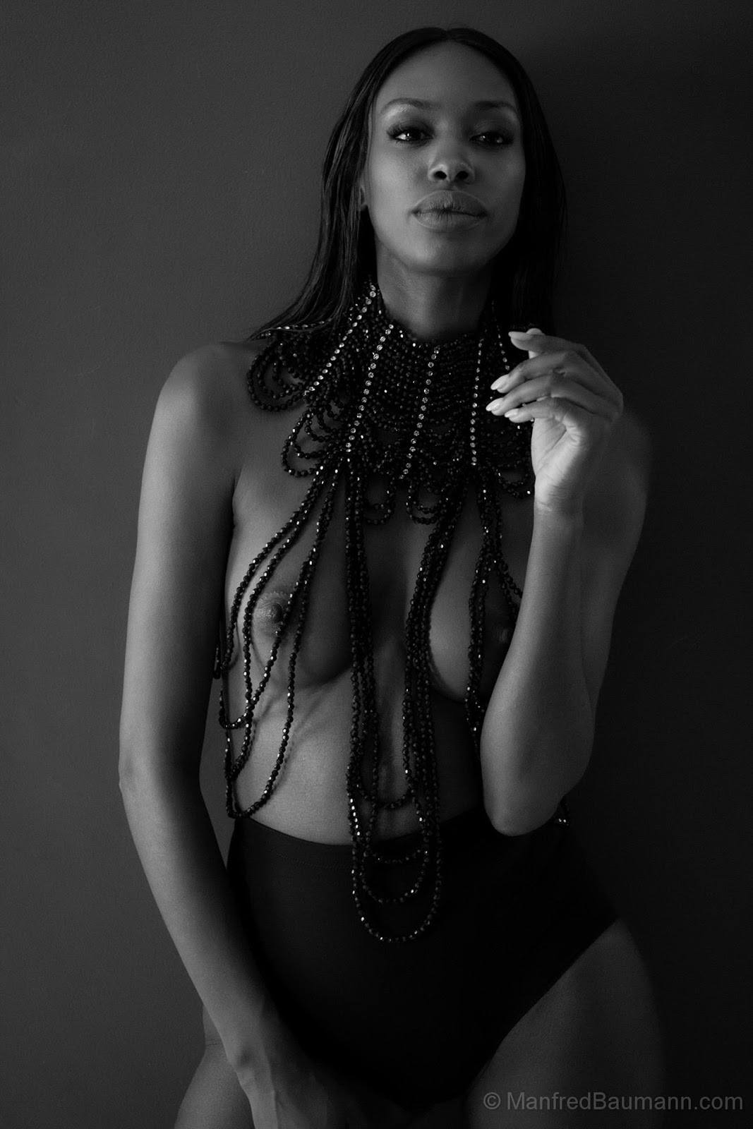 Supermodel Layla Powell : Manfred Baumann : #MorningBeauty #FreeTheNipple.