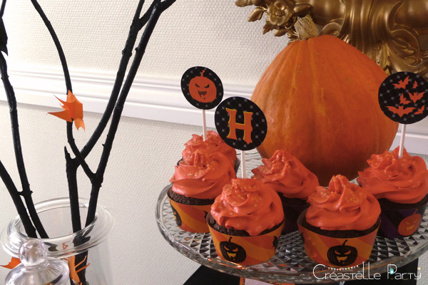 halloween sweet table - cupcakes