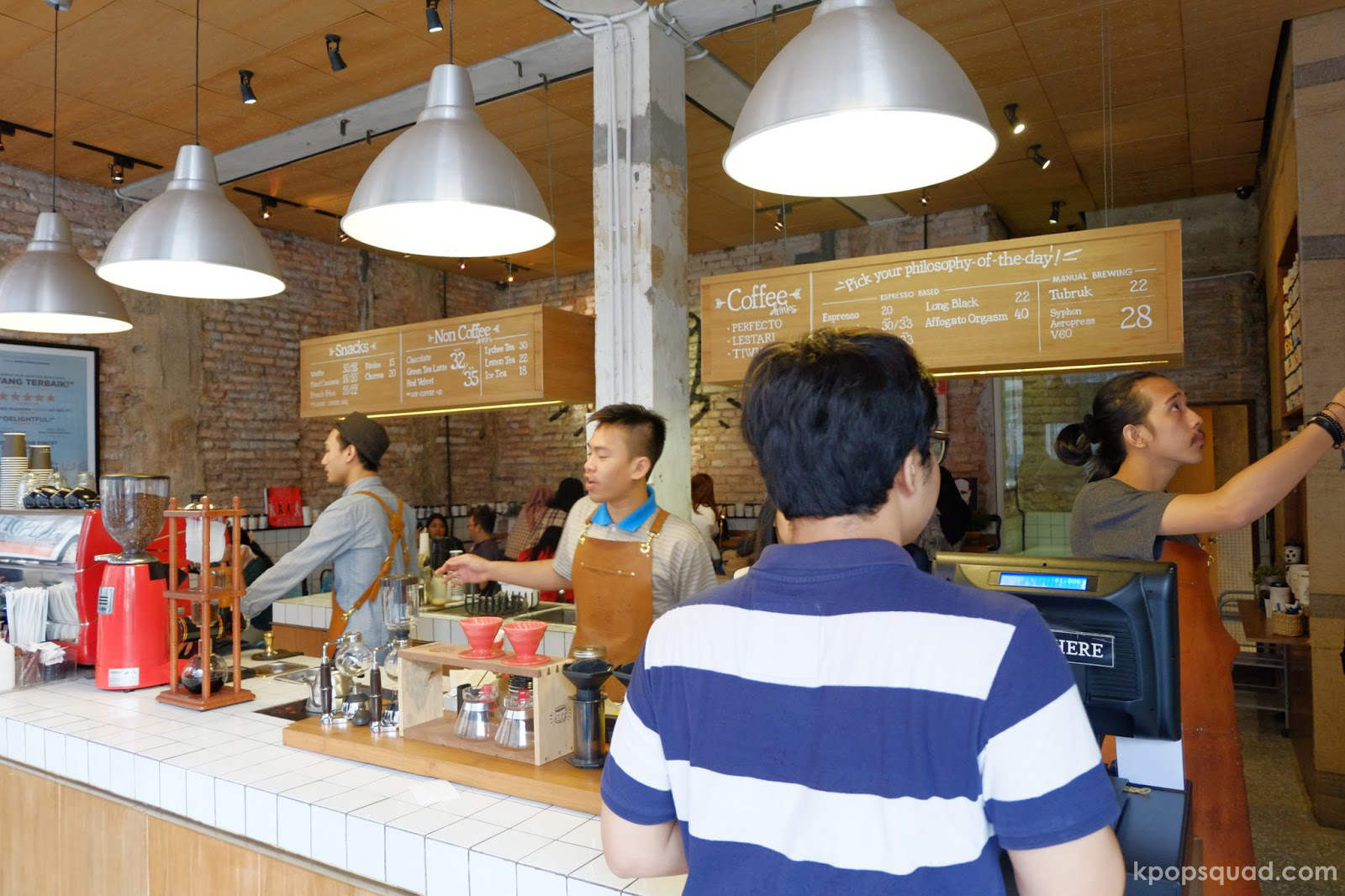 3 Tempat Kedai Kopi 24 Jam Bandung Harga Murah Paling Rekomendasi