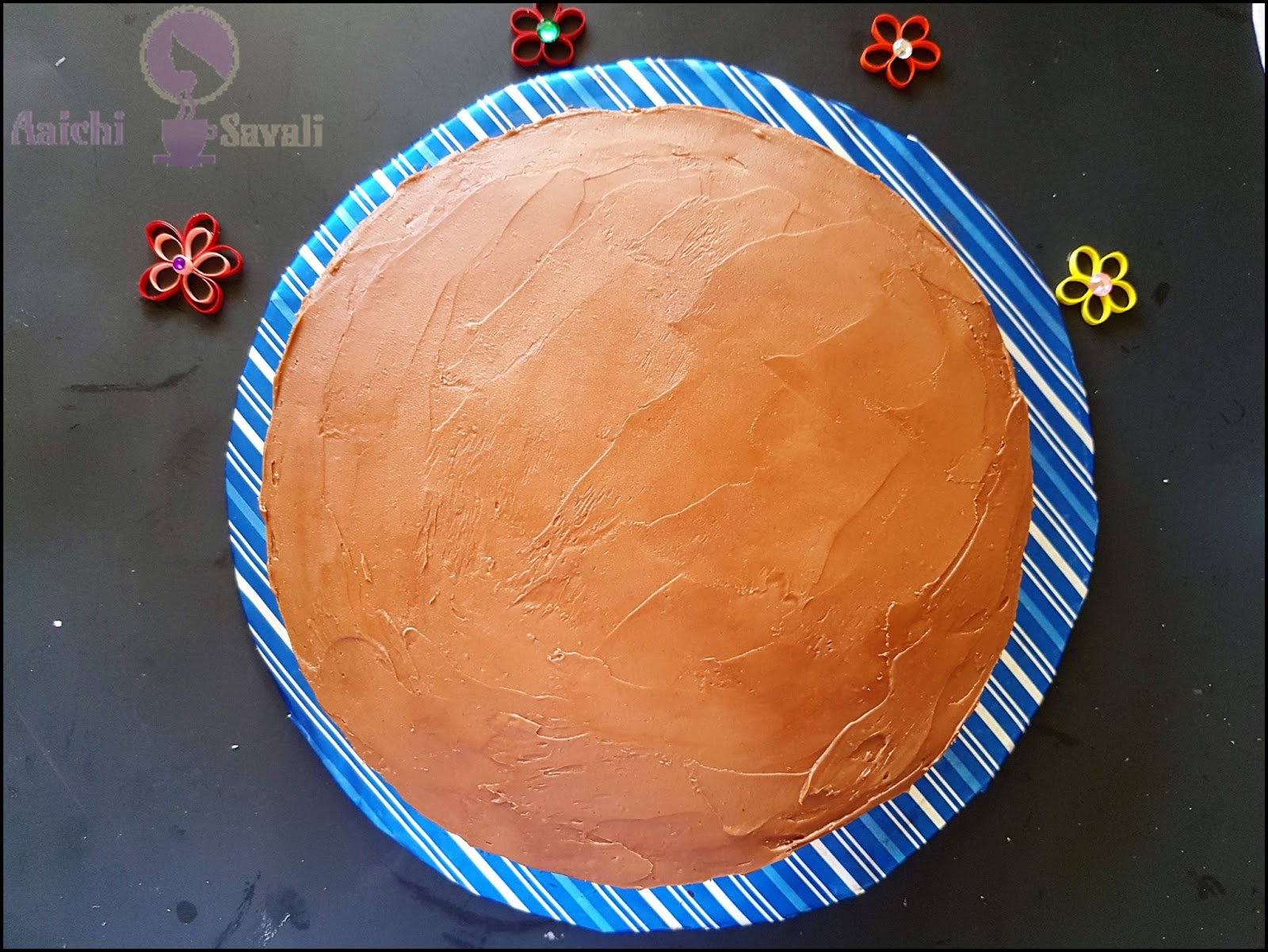 How To Stencil A Cake Using Buttercream Frosting Aaichi Savali