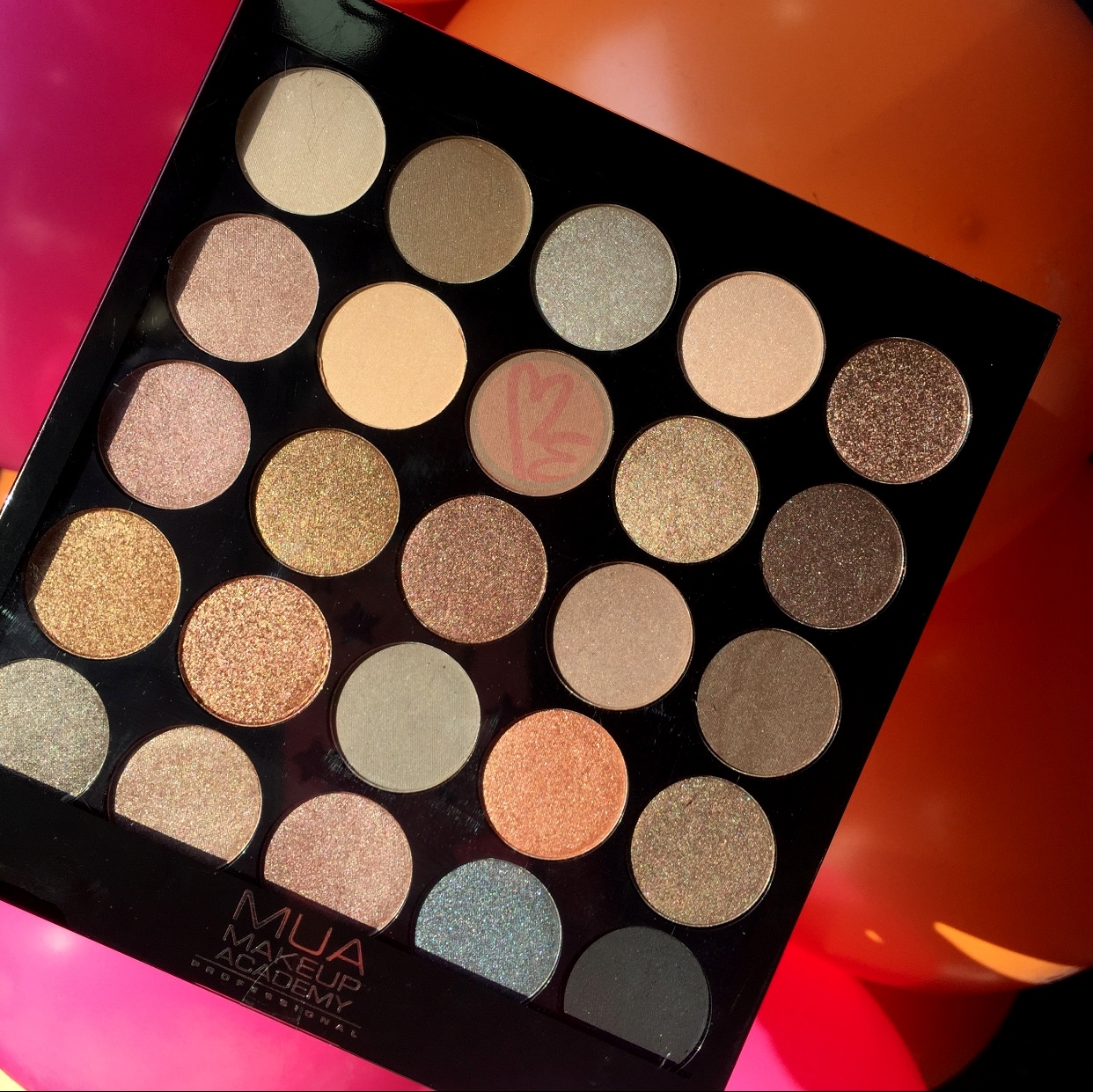 Mua make up. Mua make up. Mua makeup academy — 15 shade palette ‘fire vixen’. бронзер mua make up academy. Mua make up.