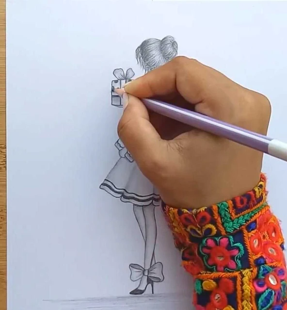 رسم فتاة بالرصاص رسم فتاة جميلة بالرصاص