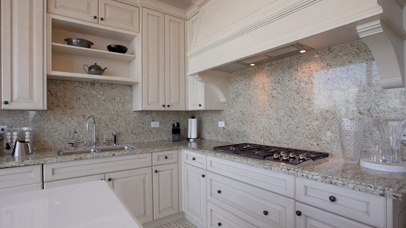 13 Photos vs. Ritz-Carlton Toronto | 183 Wellington St. W., Suite 3701 | $2,279,000 | Luxury Toronto Condos - Luxury Condo & Interior Design Video Tour 13 Photos vs. Ritz-Carlton Toronto | 183 Wellington St. W., Suite 3701 | $2,279,000 | Luxury Toronto Condos - Luxury Condo & Interior Design Video Tour