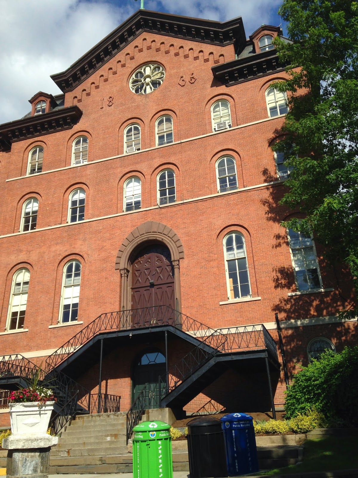 travels College of Mount St. Vincent on Hudson, North Riverdale, Bronx