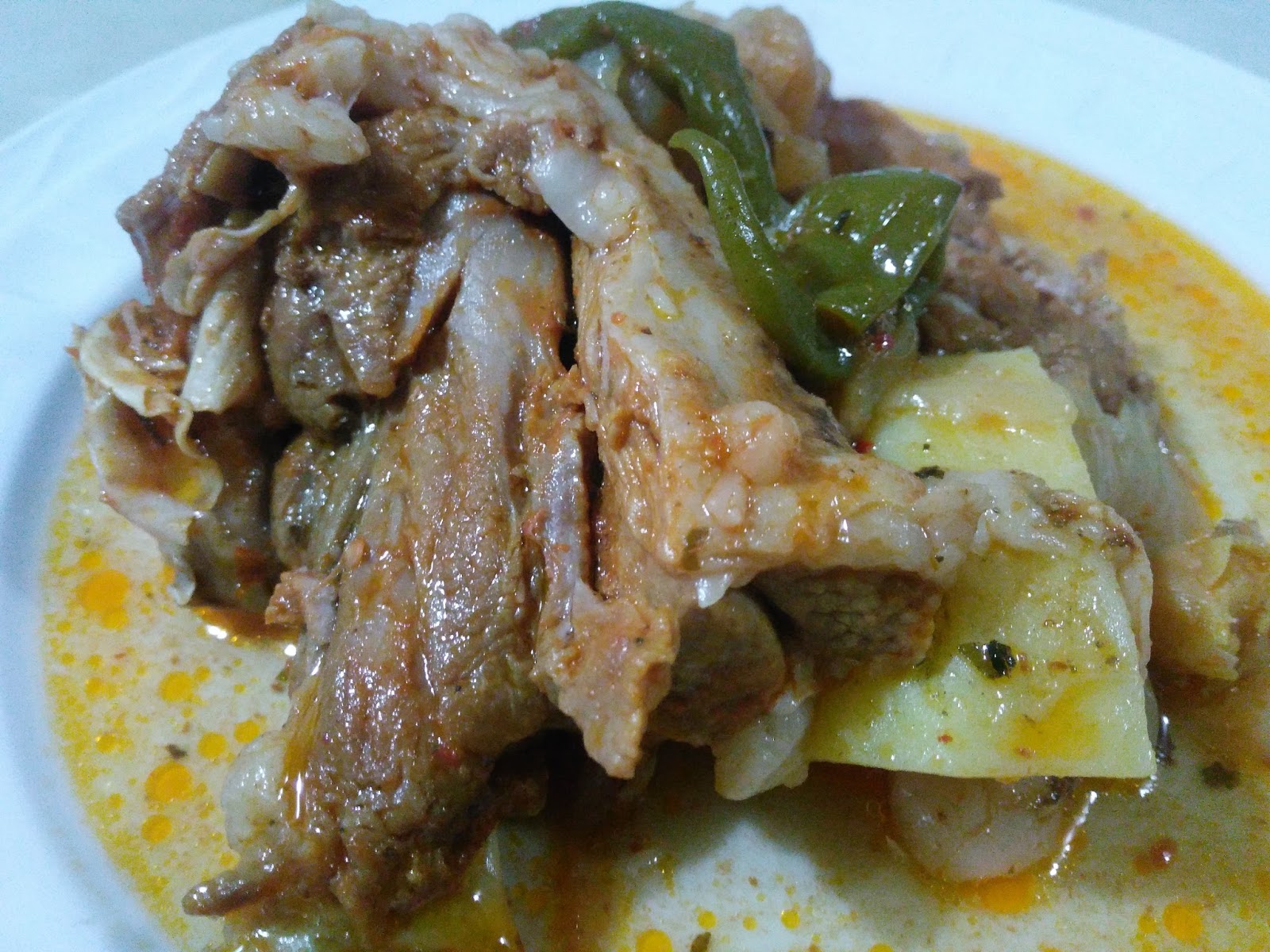 Akissmutfak Düdüklü Tencerede Oğlak Eti Güveci