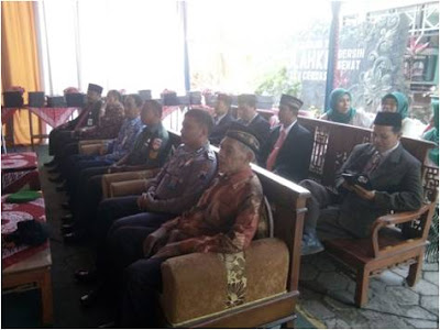 PELEPASAN DAN WISUDA SISWA KELAS XII SMA N 1 SUKODONO