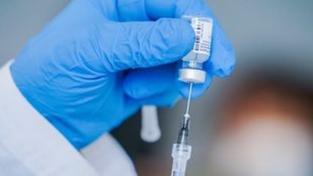 Κινητά συνεργεία ξεκινούν εμβολιασμούς πολιτών