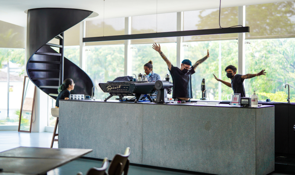 Eat Drink KL | Iron Tongue, Segambut