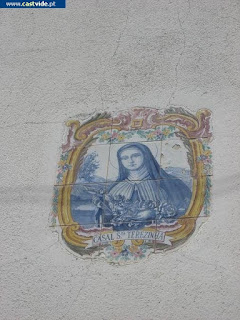 Azulejos e Placas de Pedra de Castelo de Vide, Portugal (Tiles)
