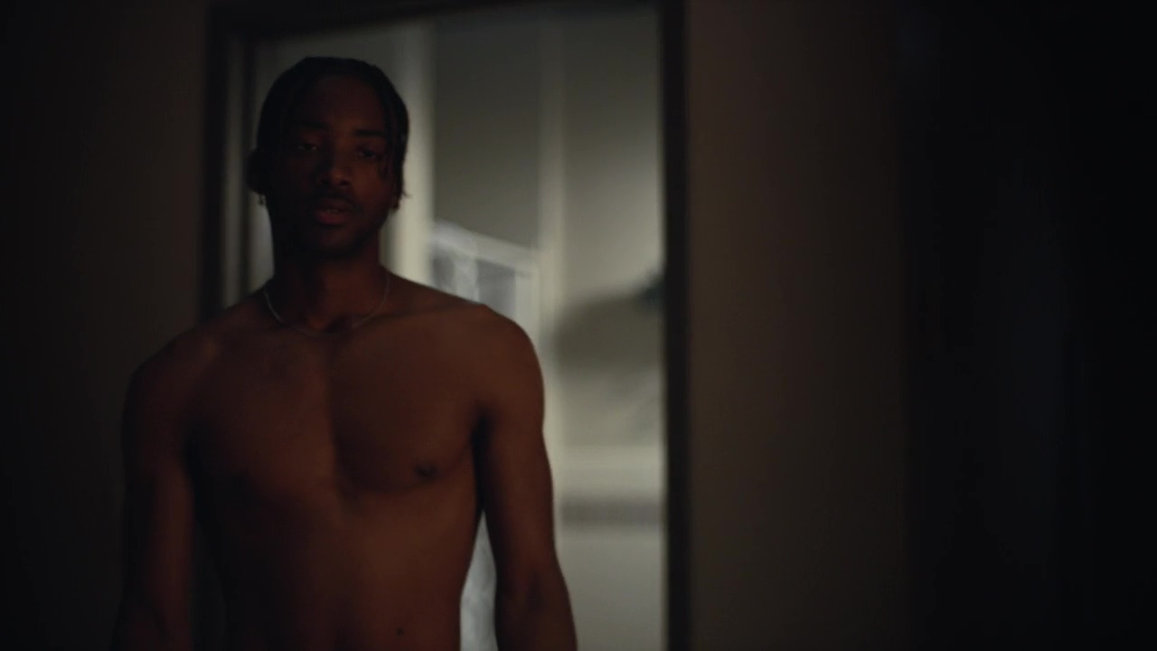 ausCAPS: Algee Smith nude and Jacob Elordi shirtless in Euphoria 1-06 The  Next Episode