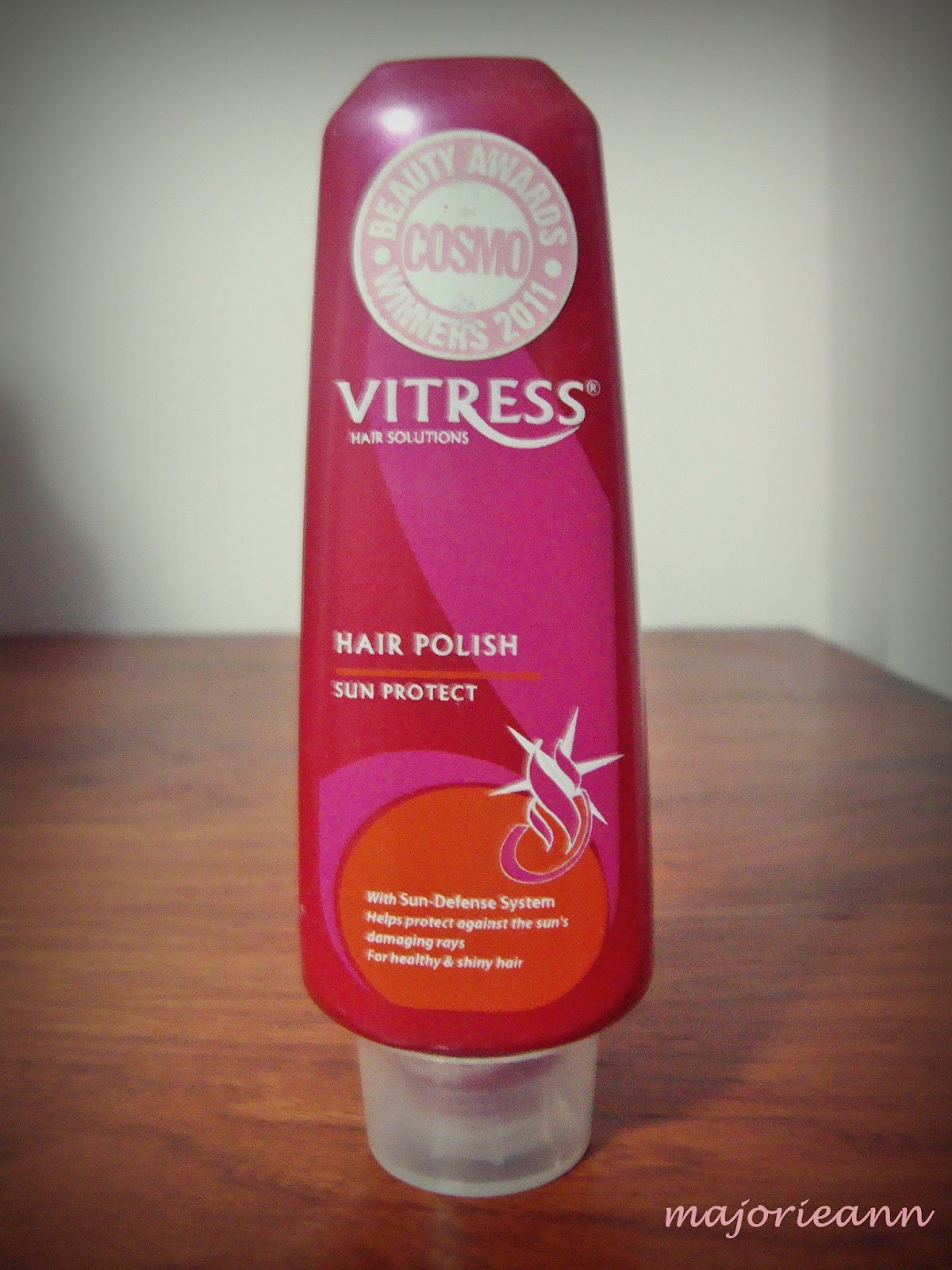 assembled thoughts VITRESS Hair Polish