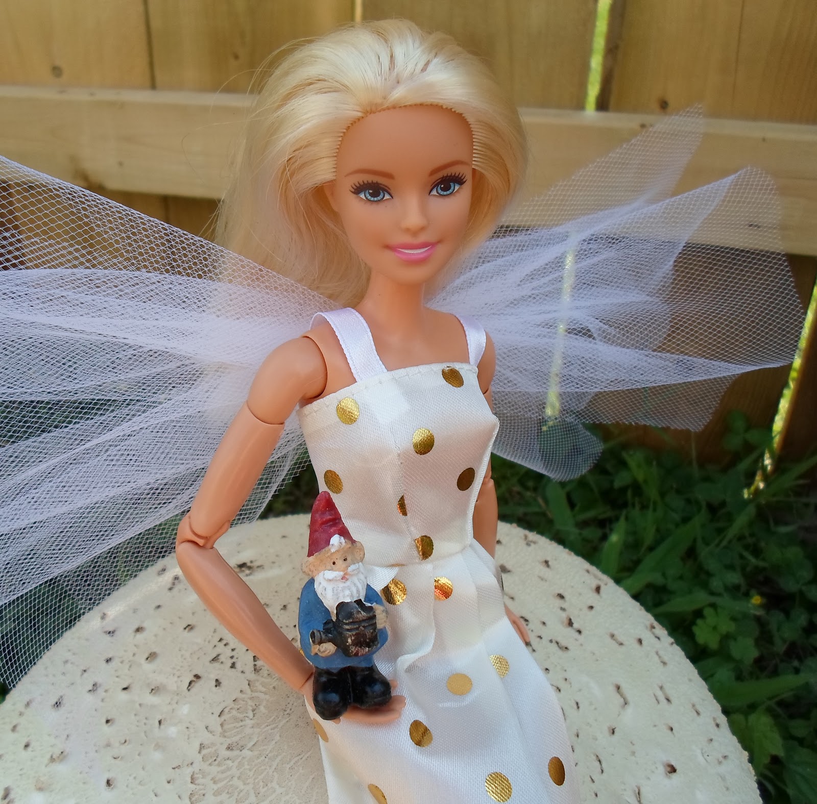 DIY Barbie Blog : More Barbie Garden Fairy Pictures with Giant Natural Mushroom