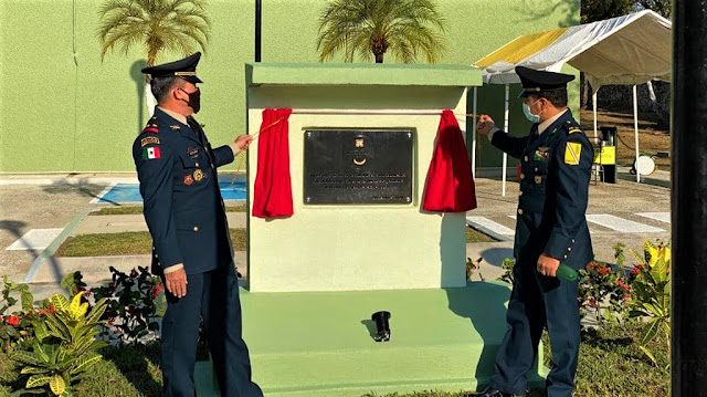 Develan placa en reconocimiento al personal de salud del 47 Batallón de Infantería Develan placa en reconocimiento al personal de salud del 47 Batallón de Infantería