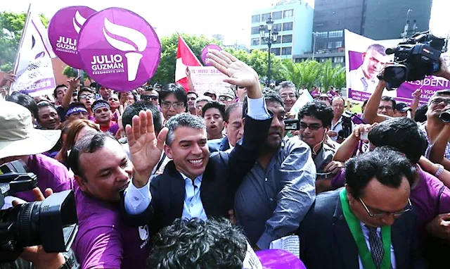Julio Guzmán en campaña política 