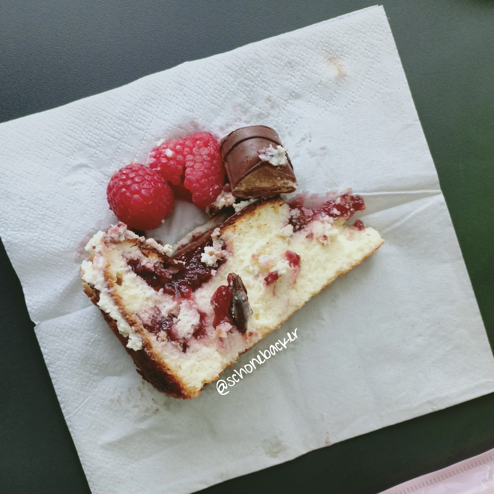 Raspberry Basque Burnt Cheesecake