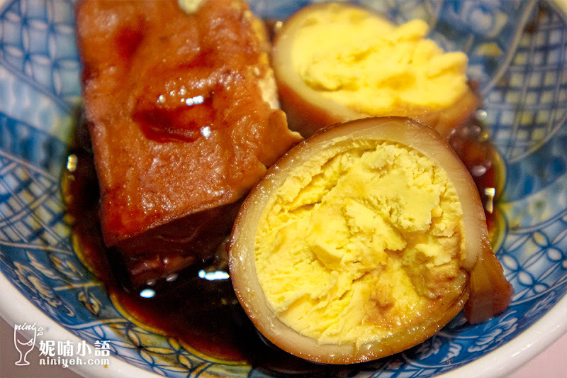 【華西街夜市美食】小王煮瓜。必比登!網評盛讚『黑金滷肉飯』 【華西街夜市美食】小王煮瓜。必比登!網評盛讚『黑金滷肉飯』