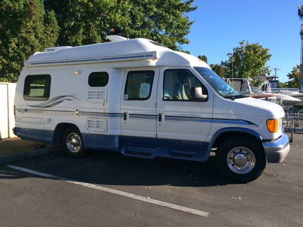 2004 Pleasure Way Excel RV