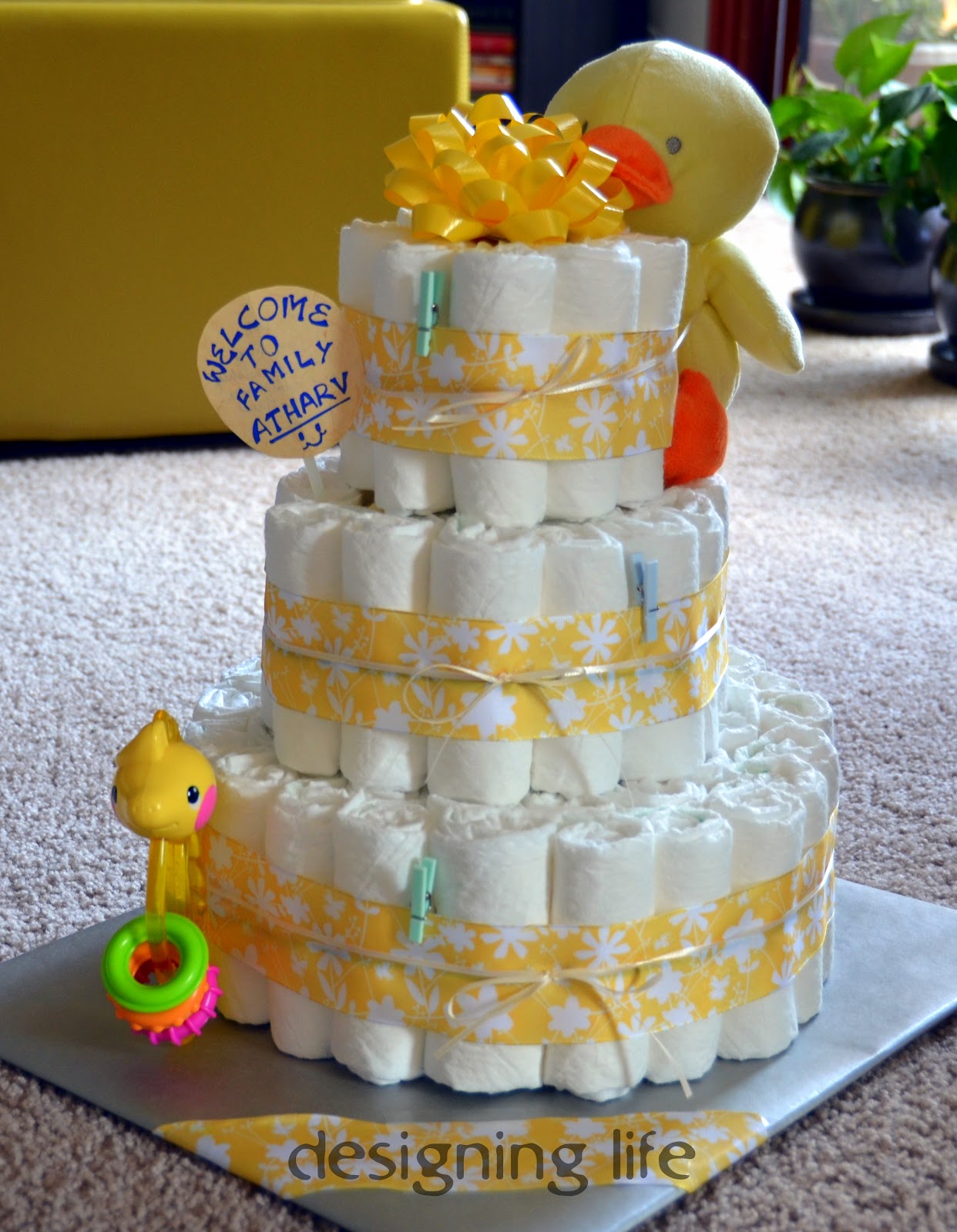 designing life Diaper Cake 2