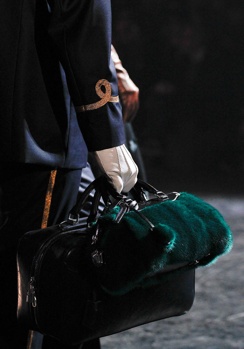 Louis Vuitton Fall 2012 || BAGS ~ different fashion styles