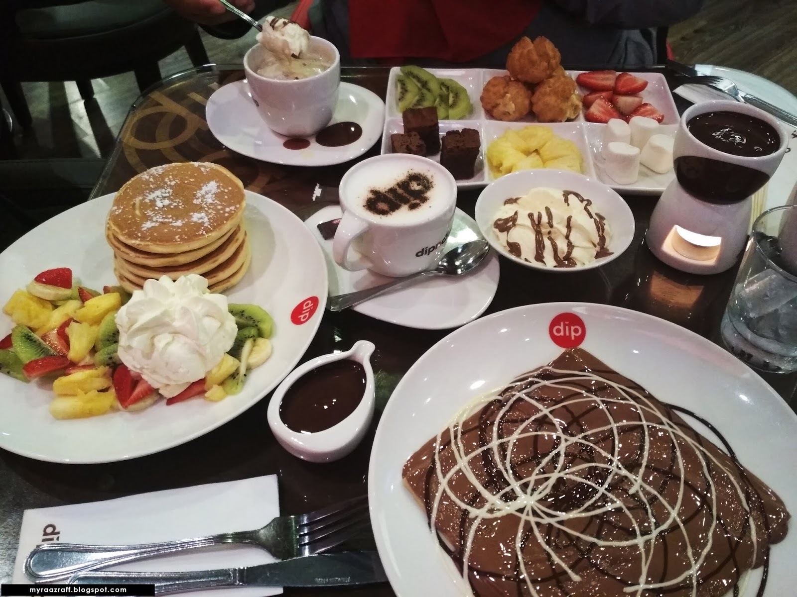 Dip N Dip IOI City Mall Myra Azraff