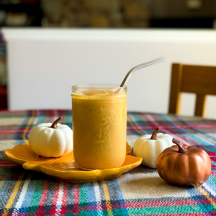 fall breakfast smoothie