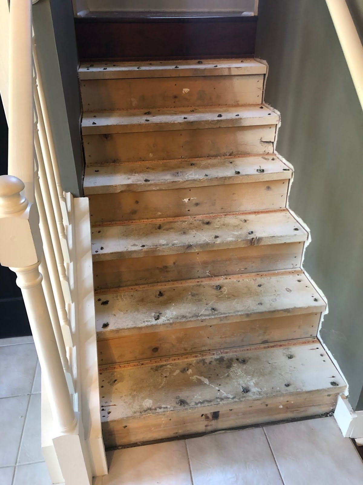 The Yellow Cape Cod DIY Staircase Makeover Tutorial With Cap A Tread