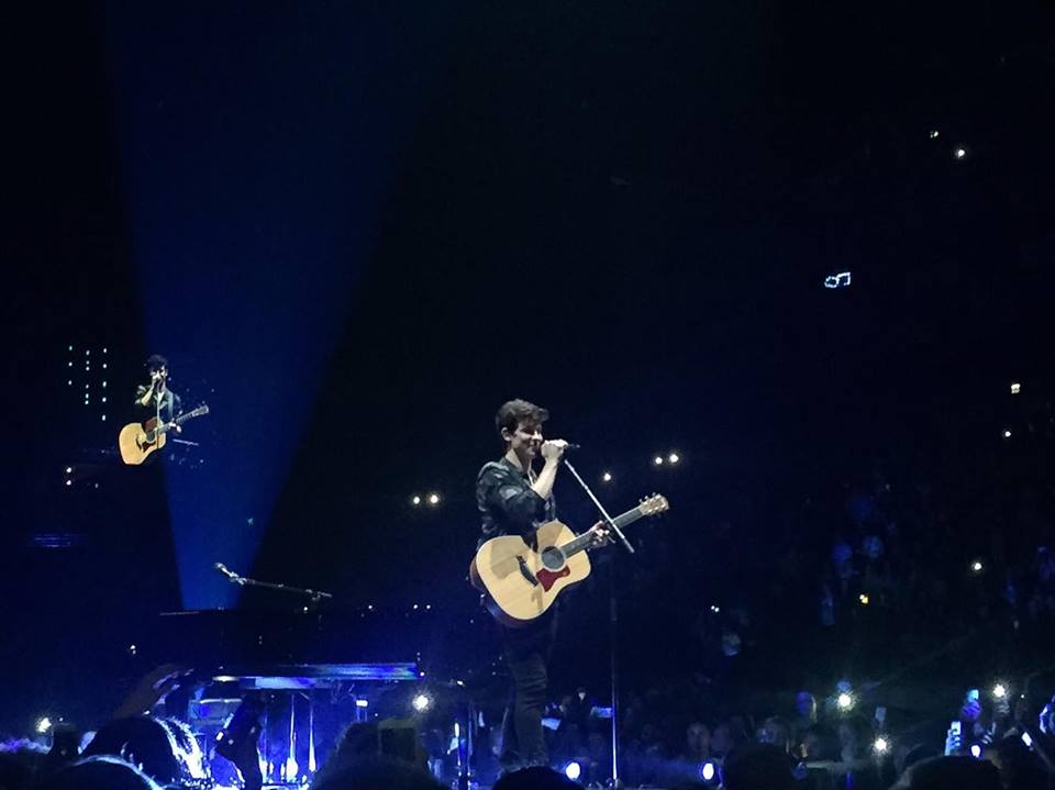 London Diaries Shawn Mendes Illuminate tour Della Loves Nutella ♥