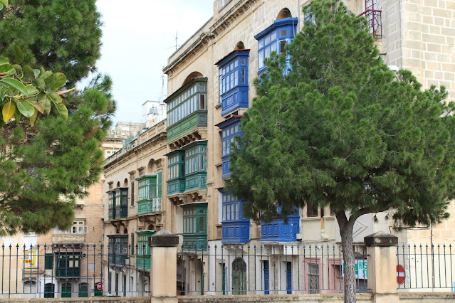 Valletta Malta architecture buildings balcony