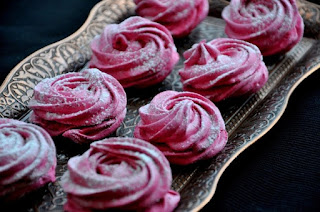 Как приготовить зефир в домашних условиях: коллекция рецептов, советов и интересностей http://prazdnichnymir.ru/