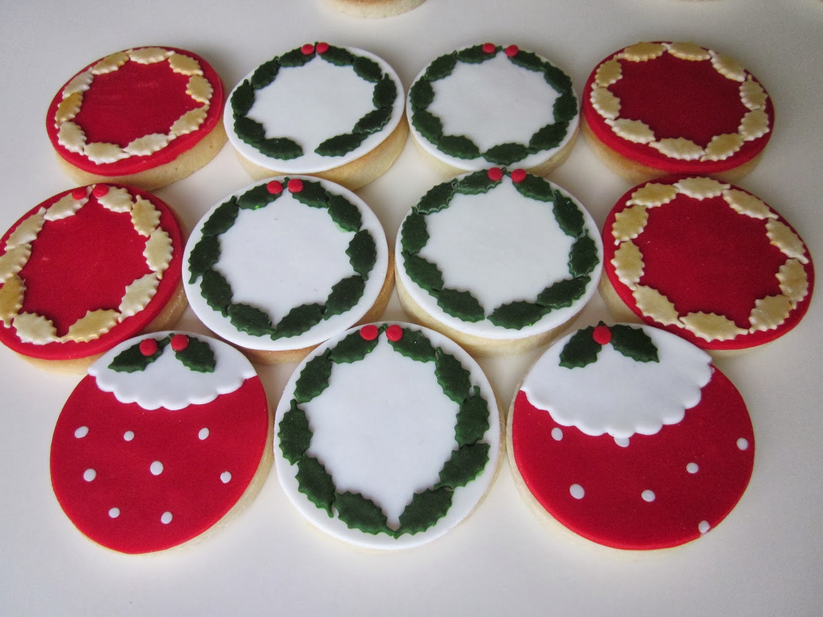 MAVİ&amp;BEYAZ: YILBAŞI KURABİYELERİ