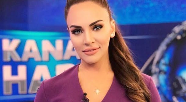 Buket Aydın kimdir? aslen nereli? kaç yaşında? evli mi? eşi kim? biyografisi ve hayatı hakkında kısa bilgi. Buket Aydın kimdir? aslen nereli? kaç yaşında? evli mi? eşi kim? biyografisi ve hayatı hakkında kısa bilgi.