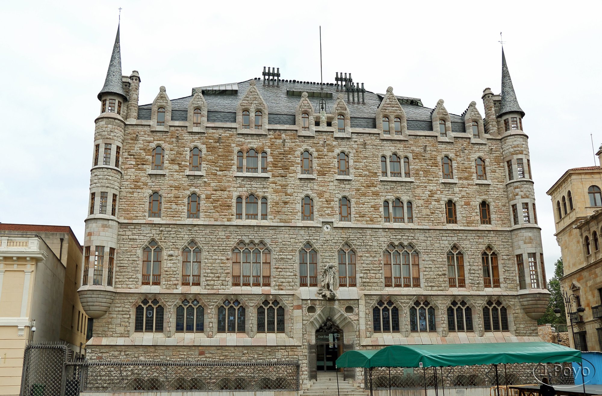 Casa de Botines de León