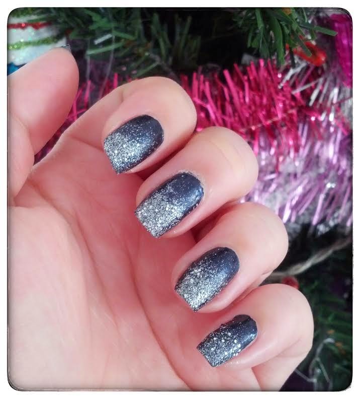 Christmas Nailart #1 : Le dégradé de paillettes 