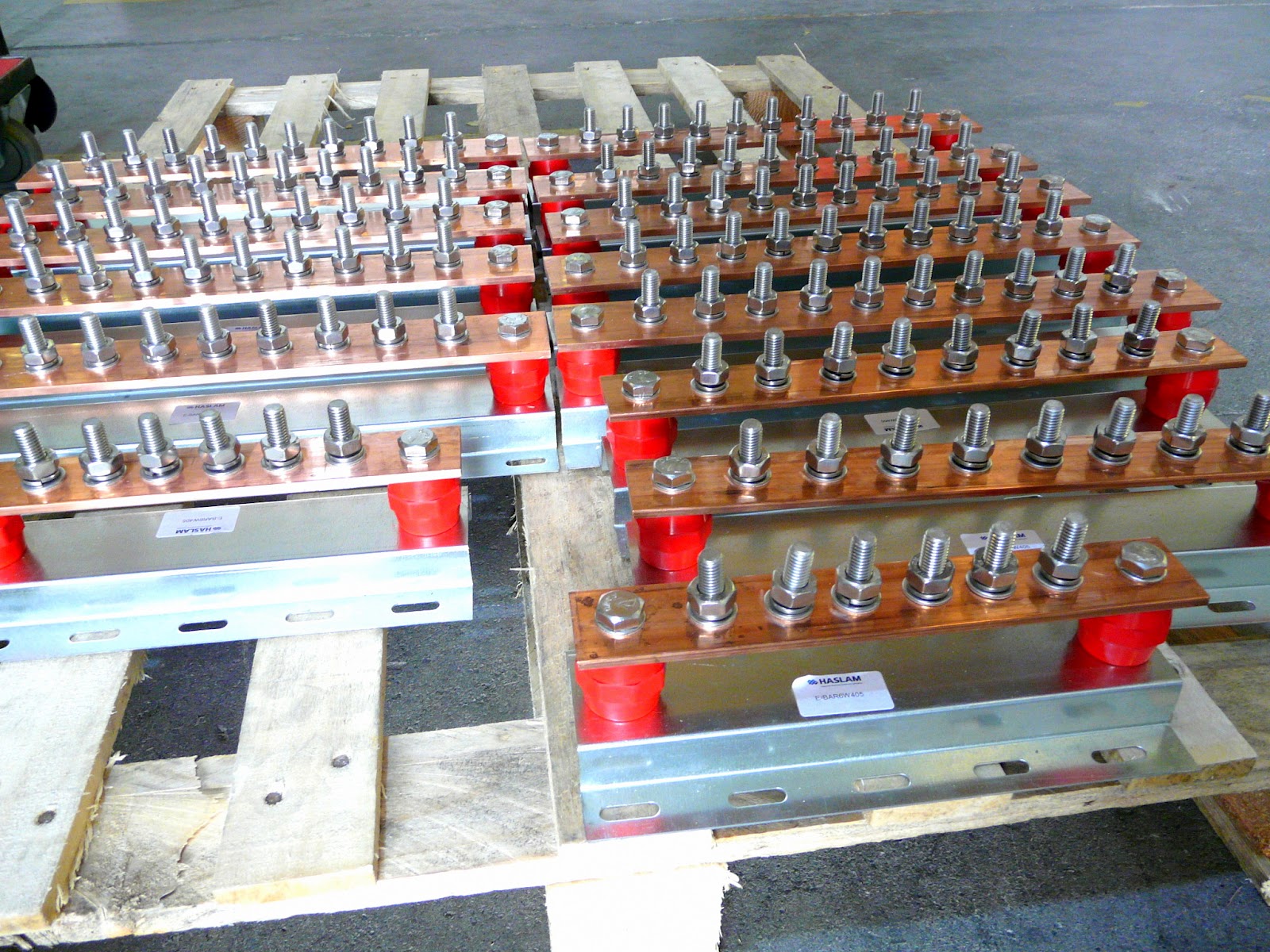 Copper Earth Bars Manufacturing