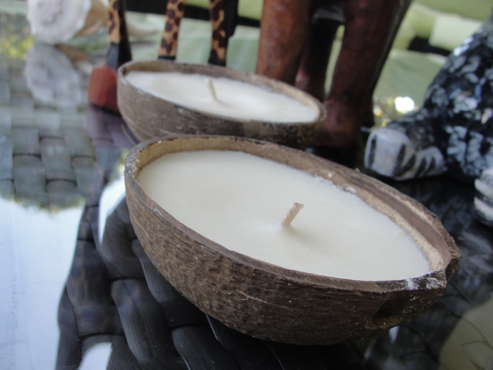 Coconut Scented Soy Candles in real coconut shell (Made in Hawaii