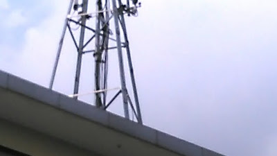 Roof Top Tower Tranmisi Smart Fren Diduga Tidak Punya Ijin IMB