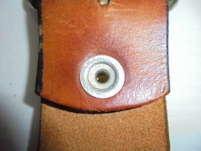 スナップボタン