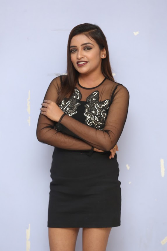 Ashi Roy at KS 100 movie Teaser Launch